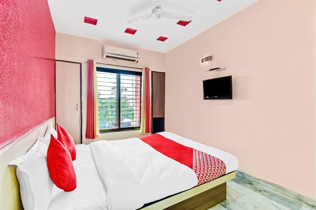 Oyo 61308 Hotel Rw International Hingoli Exterior foto